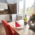 Deakvilla37 Apartman Appartement *