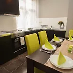 Deakvilla37 Apartman * Eger