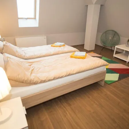 Deák 37 Apartamento *