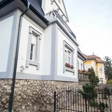 Deák 37 Apartamento